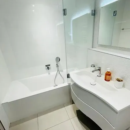 Apartmán Luxury 3 Bedrooms Flat In The Heart Of Gasperich Terrace And Parking-cd2 Lucembursko