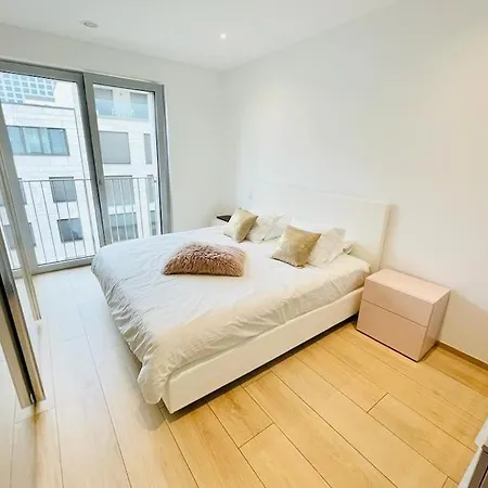 Luxury 3 Bedrooms Flat In The Heart Of Gasperich Terrace And Parking-cd2